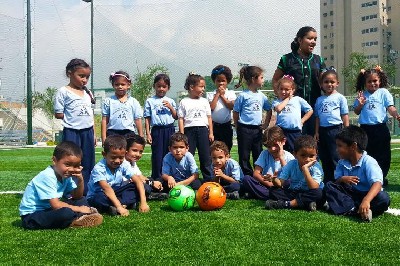 Centro Educacional RepÃºblica de Mexico visito Zona Sport Club