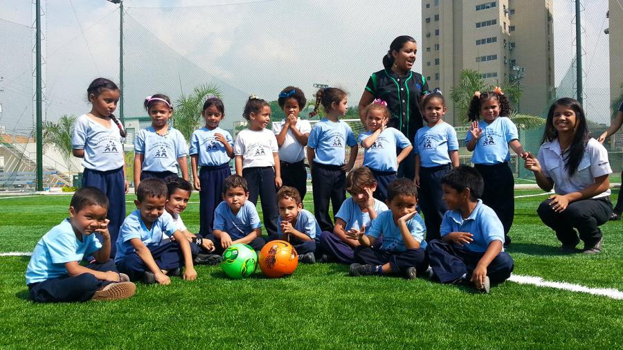 Centro Educacional República de Mexico visito Zona Sport Club